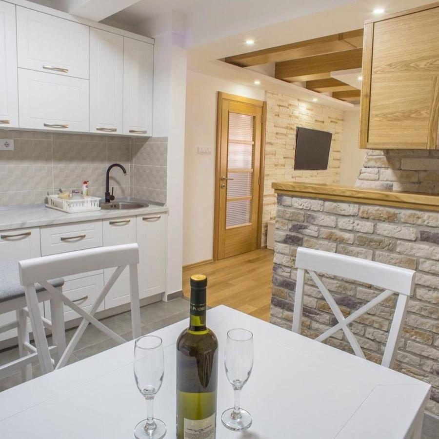Apartmani Vuk Жабляк Екстер'єр фото